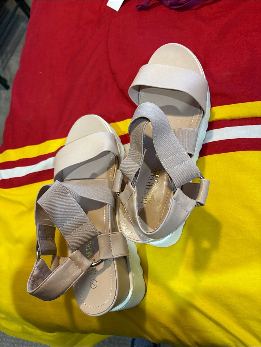 Size 8 Dream pairs mauve sandals used some stains. Cushion sole. Elastic strap 2